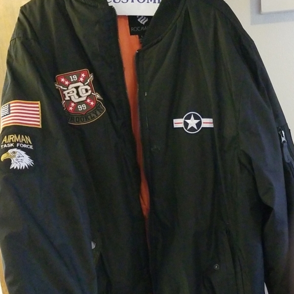 Bomber Jacket - Picture 3 of 4